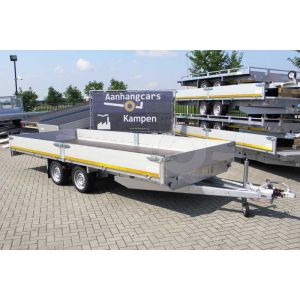 Eduard tandemas plateauwagen met 40 cm hoge aluminium laadborden. Afmeting 506x220cm. Bruto laadvermogen 3000kg. Laadvloerhoogte 56cm.