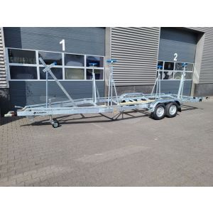 Vlemmix zeilboottrailer I, 780x220cm (lxb), bruto 2700kg (netto 2140kg), tandemas geremd.